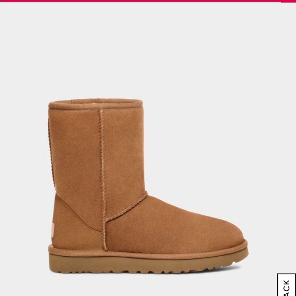 UGG Classic Short II chestnut boots size 6